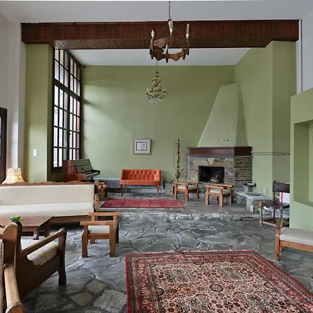 מלון Alikopetra *