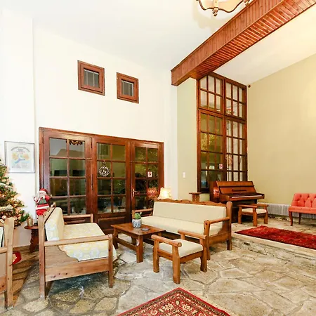 Hotel Alikopetra