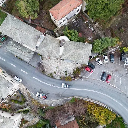 Alikopetra מלון *