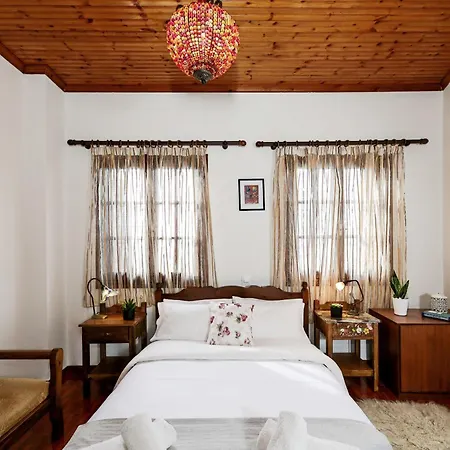 Alikopetra פורטאריה