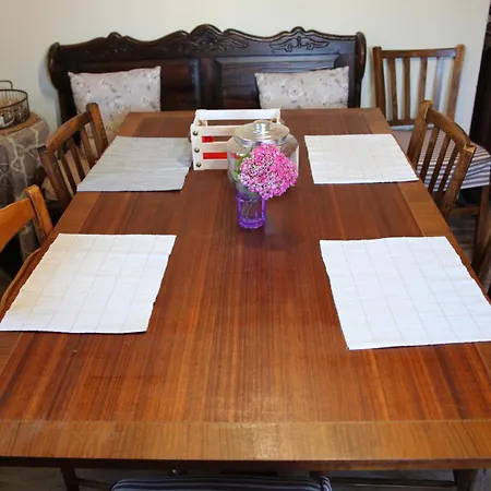 Alikopetra מלון פורטאריה